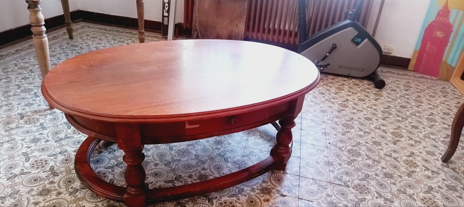 table de salon, Enlèvement