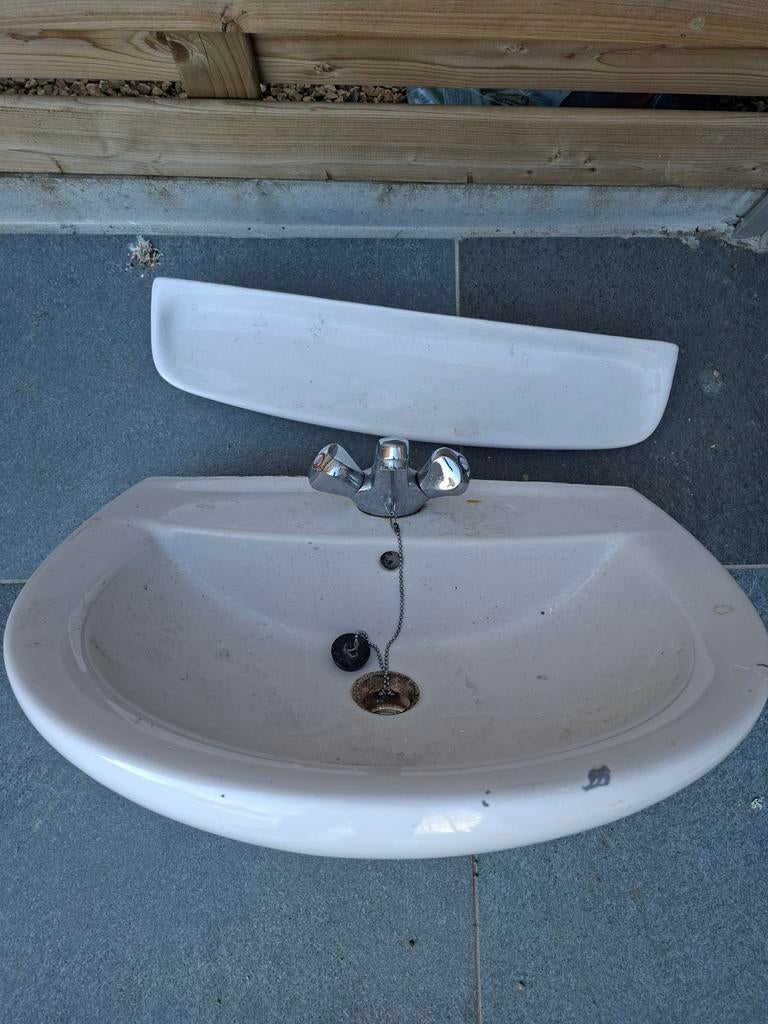 GRATIS lavabo en met kraan, Ophalen