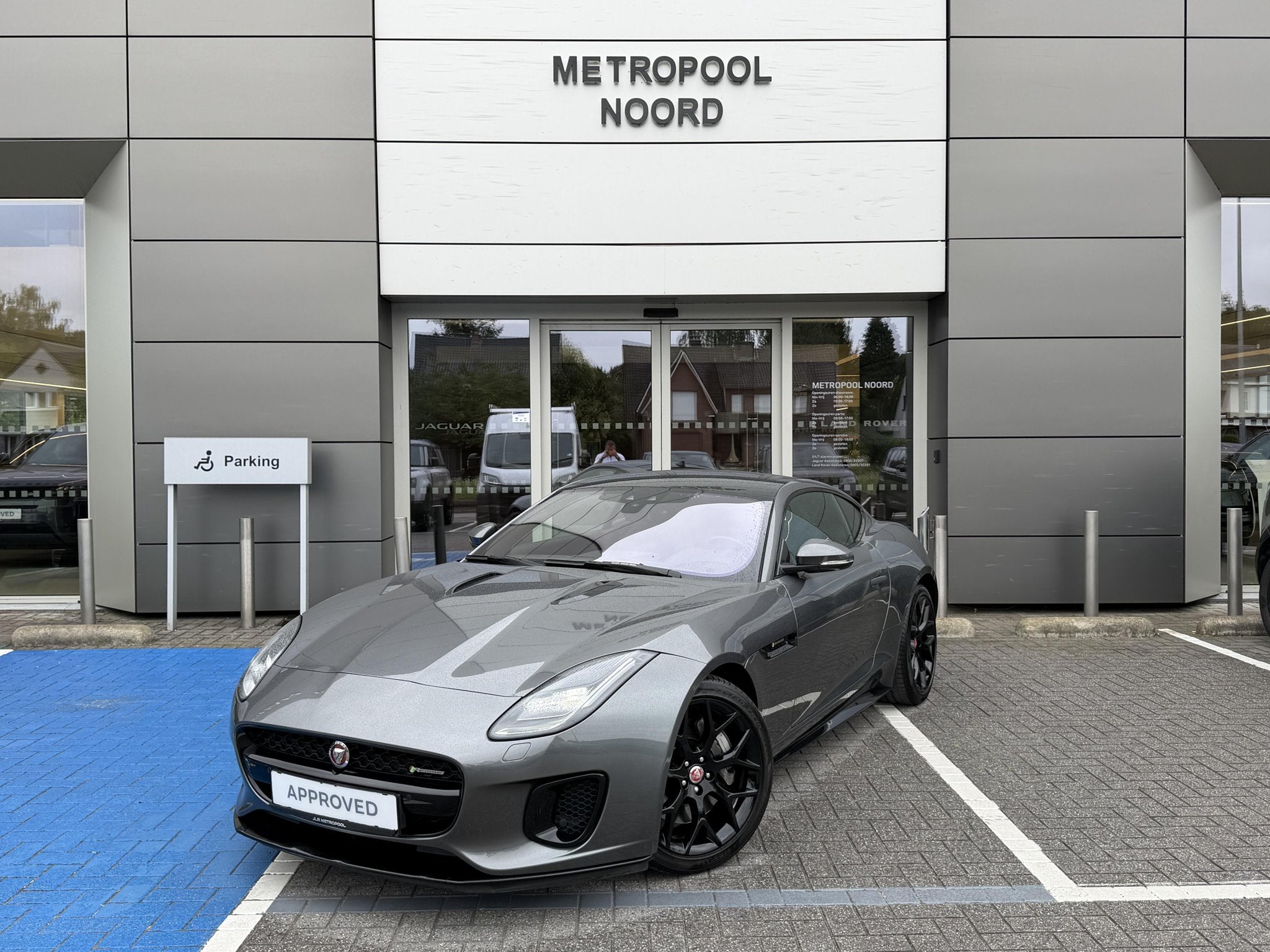 Jaguar F-Type P300 R-Dynamic, Autos, Jaguar, Entreprise, F-type, Alarme, Bluetooth, Ordinateur de bord, Air conditionné automatique