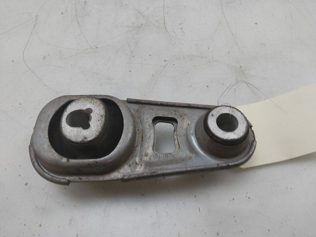 SUPPORT BOITE DE VITESSES Nissan Qashqai (J11) (01-2013/-), Utilisé, Nissan