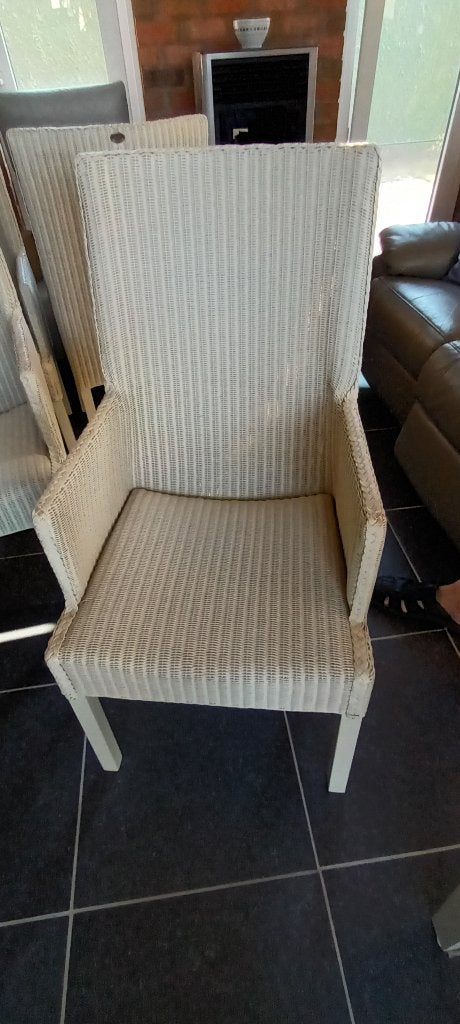 4 stoelen, Huis en Inrichting, Ophalen, Overige materialen, Wit, Vier