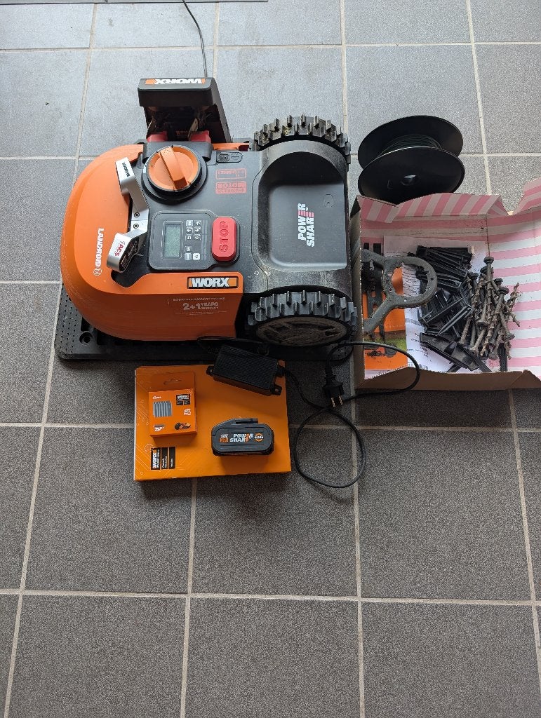 robotmaaier, 20 à 25 cm, Worx, Enlèvement, Utilisé