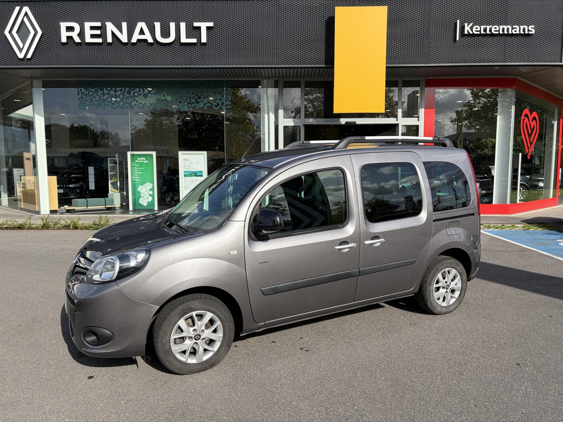 Renault Kangoo *ROLSTOELVERVOER* 1.5 Dci, Autos, 121 g/km, Argent ou Gris, Achat, Entreprise