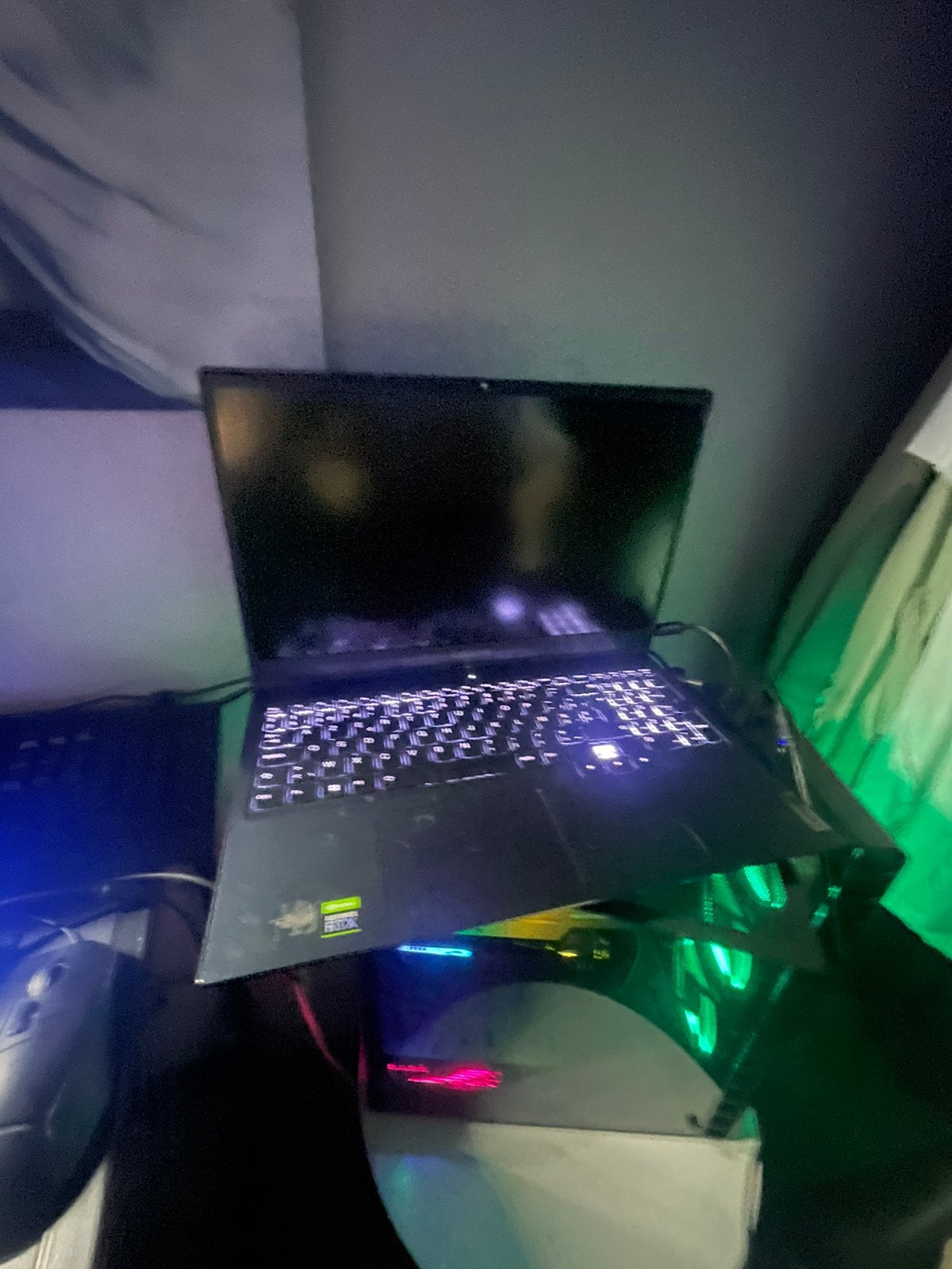 Gaming laptop en pc ruilen mogelijk, Ophalen, Zo goed als nieuw