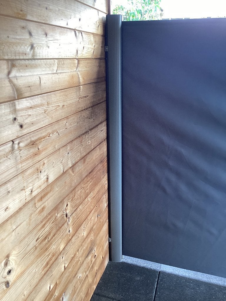 Te koop Oprolbaar windscherm, Ophalen, Uittrekbaar, Zo goed als nieuw