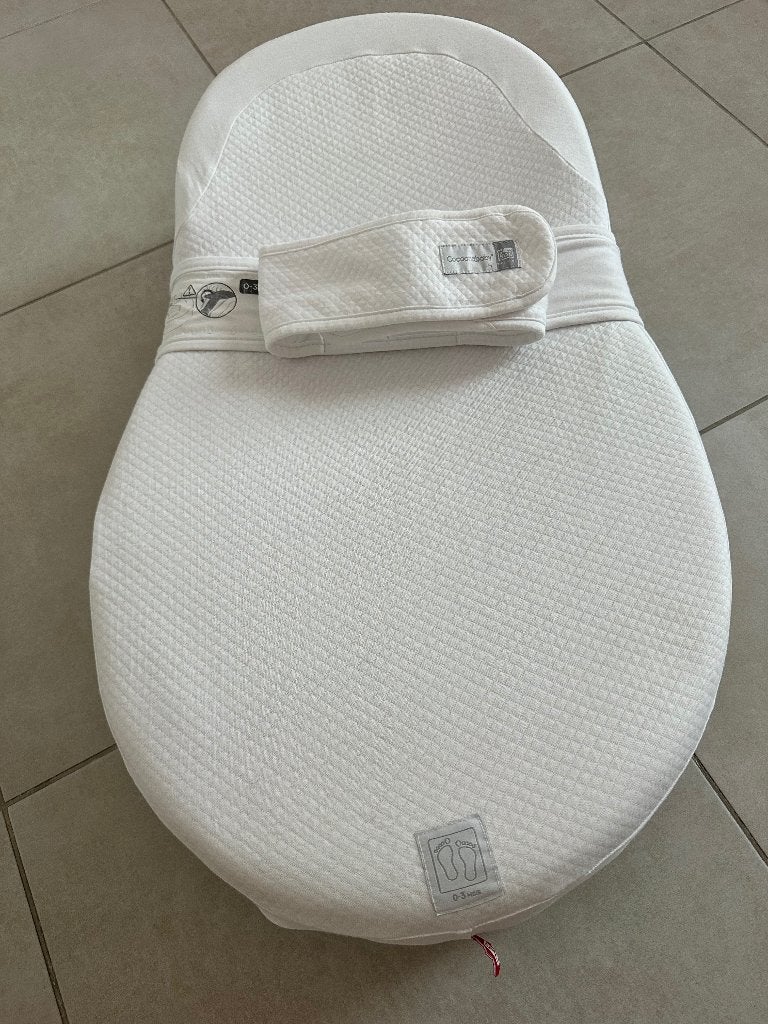 Cocon ergonomique Cocoonababy 10 fleur de coton blanc, Enfants & Bébés, Enlèvement, Comme neuf, Autres types