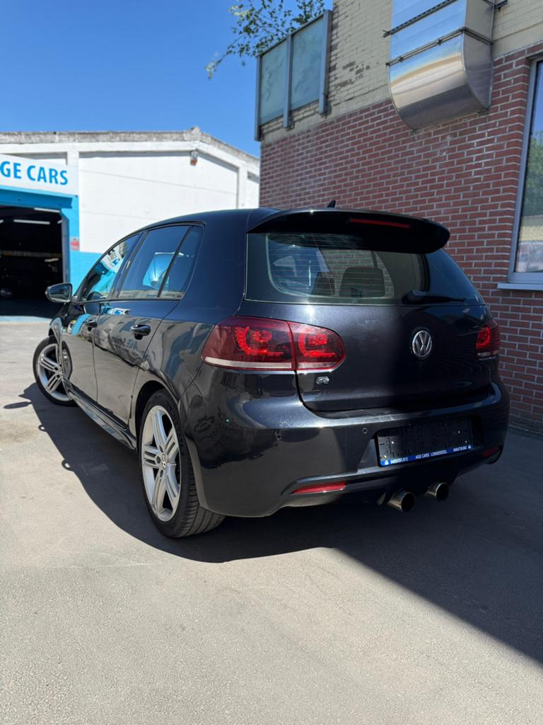 Volkswagen golf 6 R 270pk automatische transmissie, Zwart, 4 cilinders, 1984 cc, Zwart