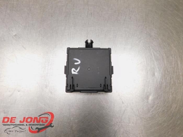 Module verrouillage central des portes d'un Mercedes E-Klass, 3 mois de garantie, Utilisé, -, -
