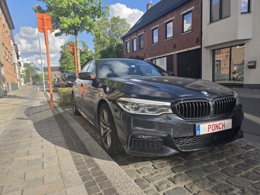 BMW 530e iPerformance |  M Sport pakket | FULL OPTION | HUD, Auto's, Automaat, Zwart, Leder, Berline