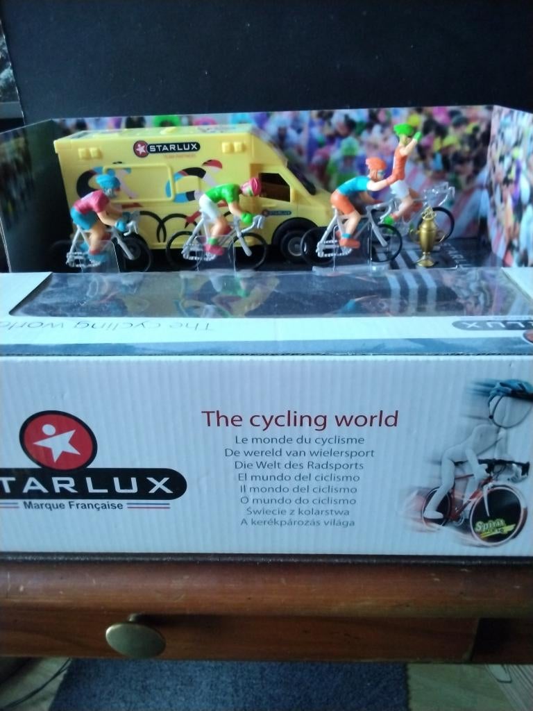 CYCLISTES  TOUR DE FRANCE, Verzamelen, Ophalen of Verzenden