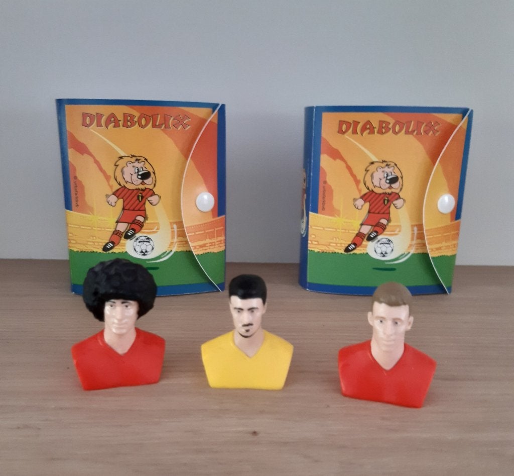 3 figuurtjes Rode Duivels - 2 houders voor stickers/kaartjes, Enlèvement ou Envoi, Neuf