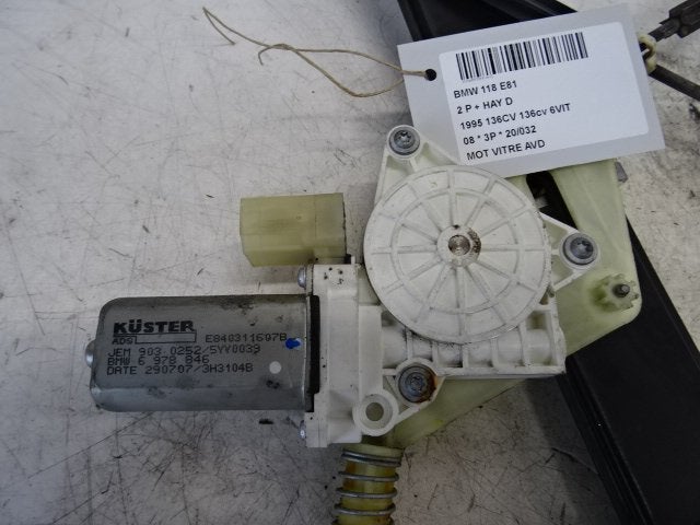 MOTEUR LEVE VITRE ELECTRIQUE AVANT DROIT BMW 1 serie (E81), Utilisé, Avant, BMW