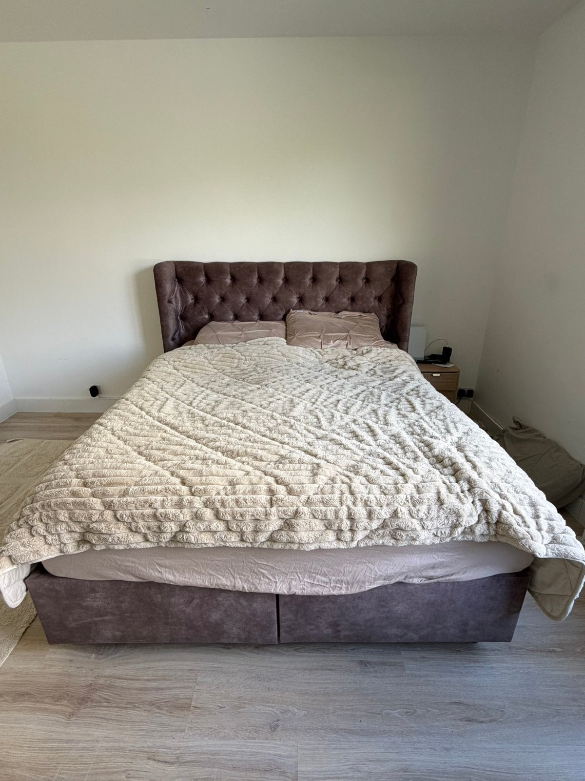 Velvet Tweepersoonsbed (boxspring)160x200 cm met Hoofdbord, Ophalen, Tweepersoons, Zo goed als nieuw, 200 cm