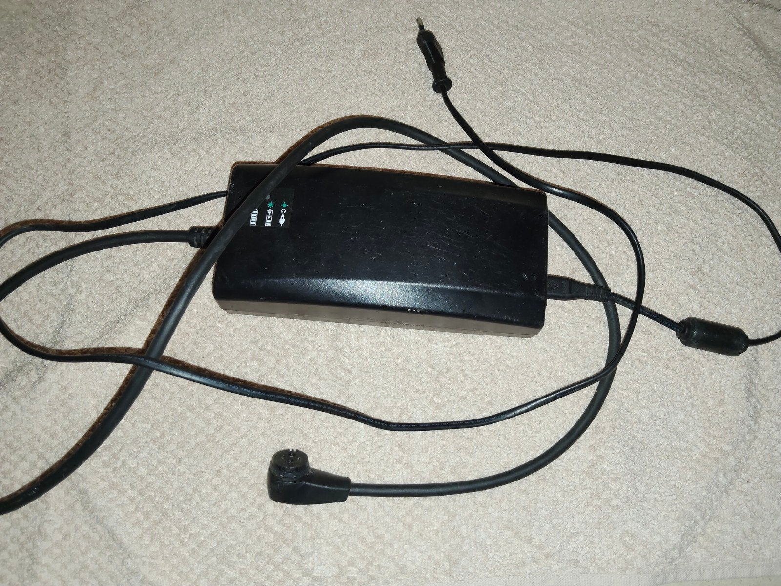 Chargeur de batterie Shimano STEPS, Vélos & Vélomoteurs