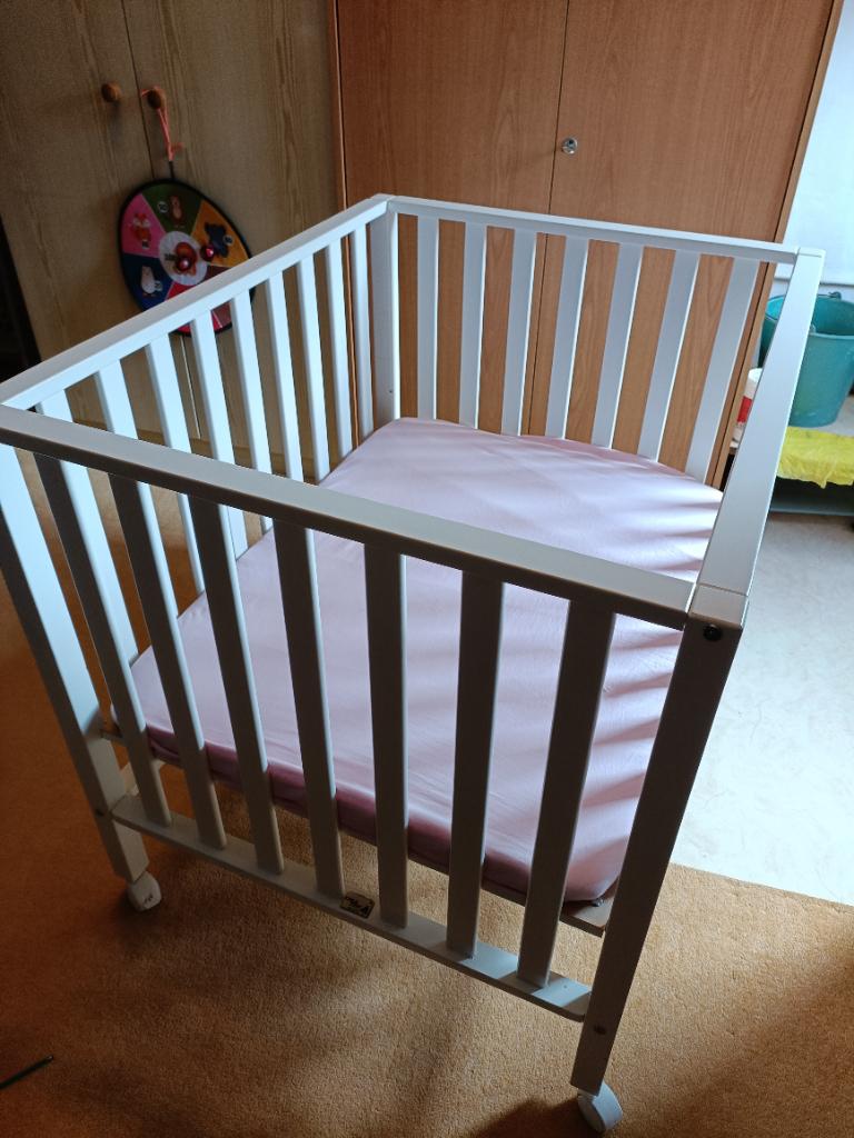 Babybedje, Kinderen en Baby's, Ophalen, Gebruikt, Ledikant