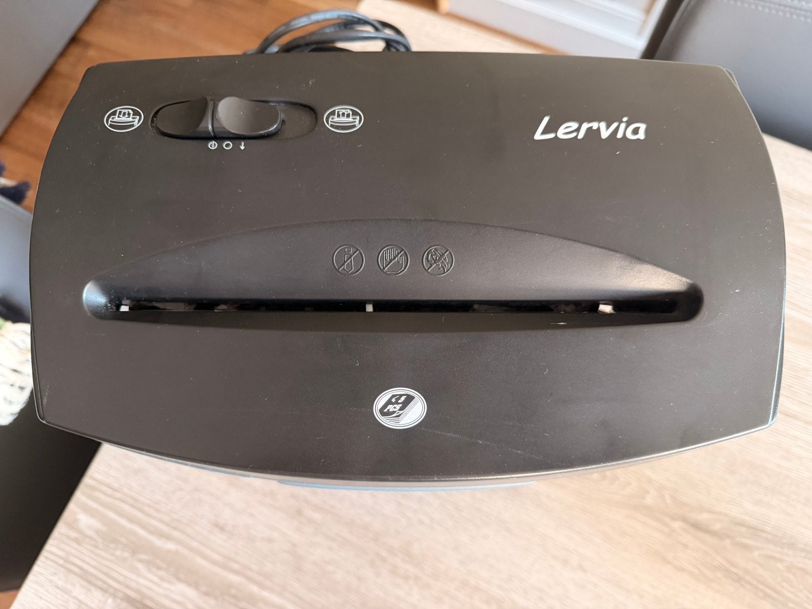 Broyeur LERVIA, Divers, Accessoires de bureau, Enlèvement, Comme neuf