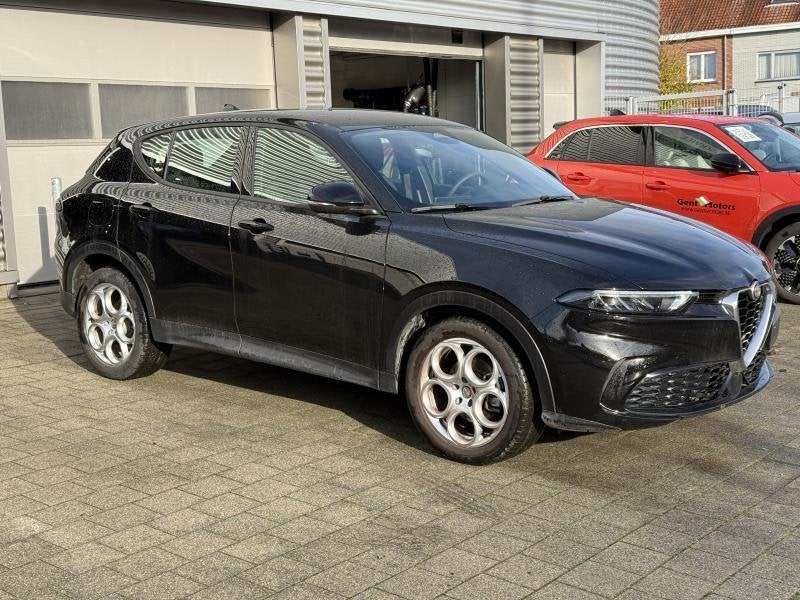 Alfa Romeo Tonale SUPER, Auto's, Alfa Romeo, Automaat, 4 deurs, 1498 cc, Zwart