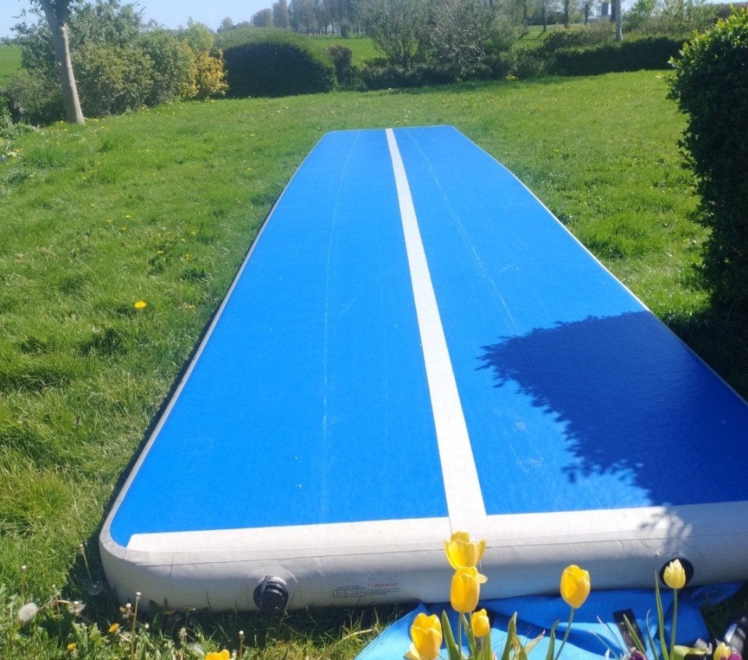 AirTrack Factory AirTrack 10 x 2 x 0,20 meter

Te koop aange, Sports & Fitness, Enlèvement ou Envoi
