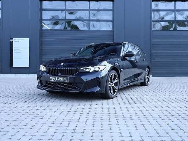 BMW 320 Touring 320eA PHEV, Auto's, BMW, Automaat, 1998 cc, Zwart, Overige brandstoffen