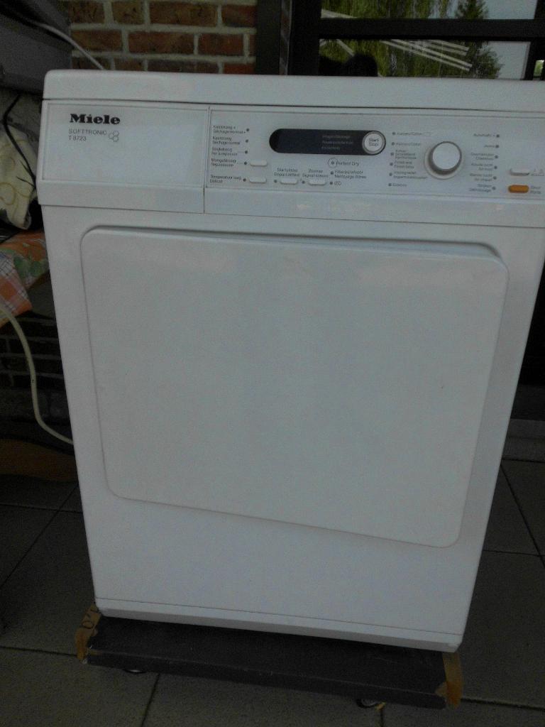 droogkasr miele met luchtafvoer, 6 à 8 kg, Chargeur frontal, Enlèvement, Utilisé