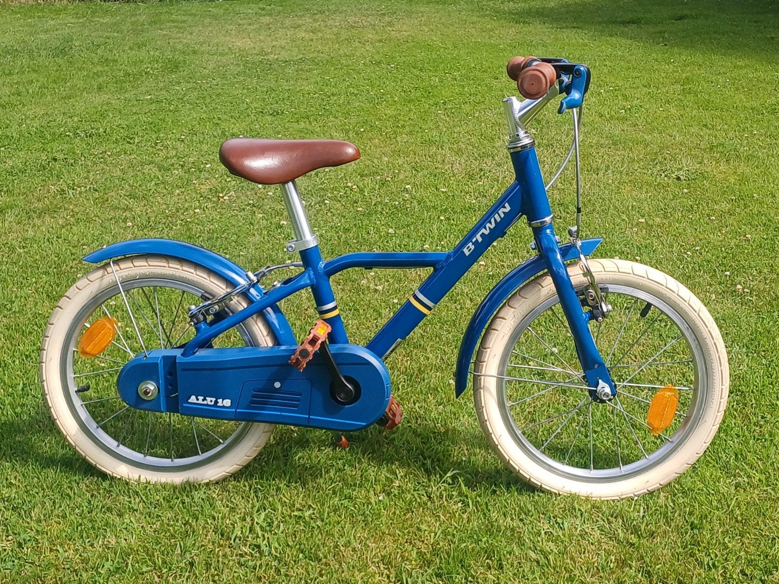 Vélo B-Twin 16 pouces   "État impeccable", Enlèvement