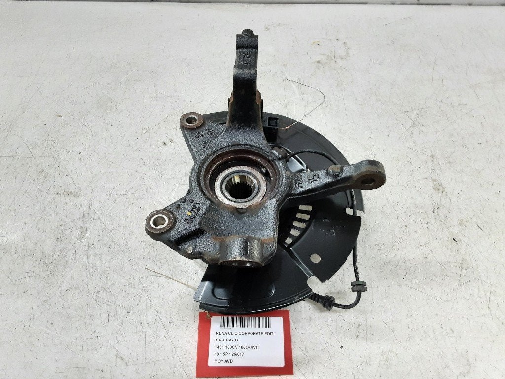 MOYEU DE ROUE AVANT DROIT Renault Clio V (RJAB) (01-2019/-), Renault, Mevr. I. Hauben, Utilisé, Rue de l'Espoir 34 34
4030  GRIVEGNÉE, BE
