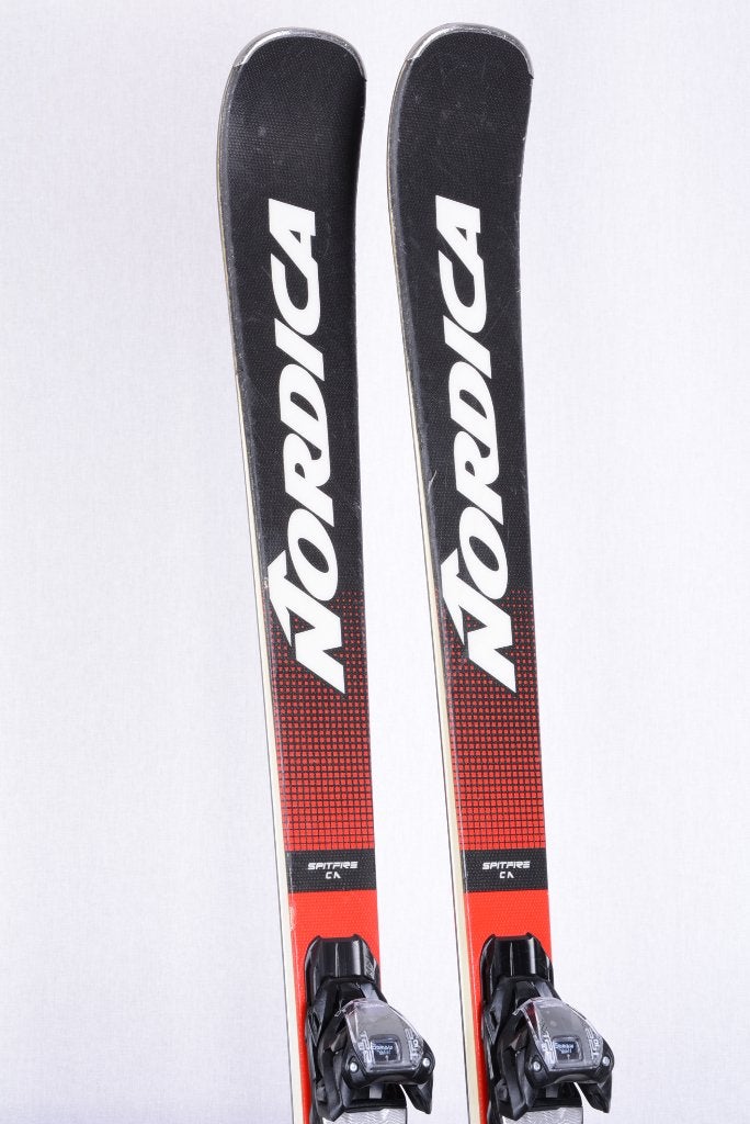 Skis NORDICA SPITFIRE CA 2023 156 cm, noir/rouge, grip walk, Carving, Skis, 140 à 160 cm, Utilisé