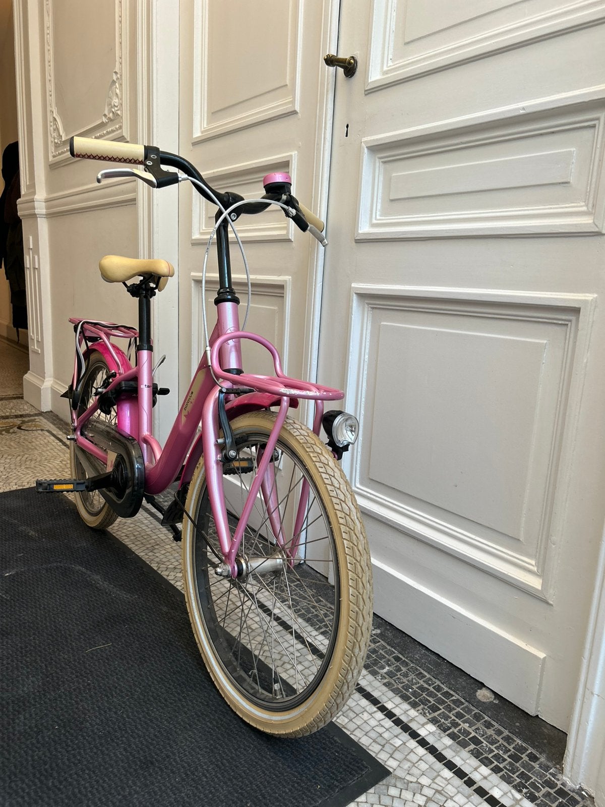 Batavus Star 20 inch roze meisjesfiets, Ophalen, Zo goed als nieuw, 20 inch