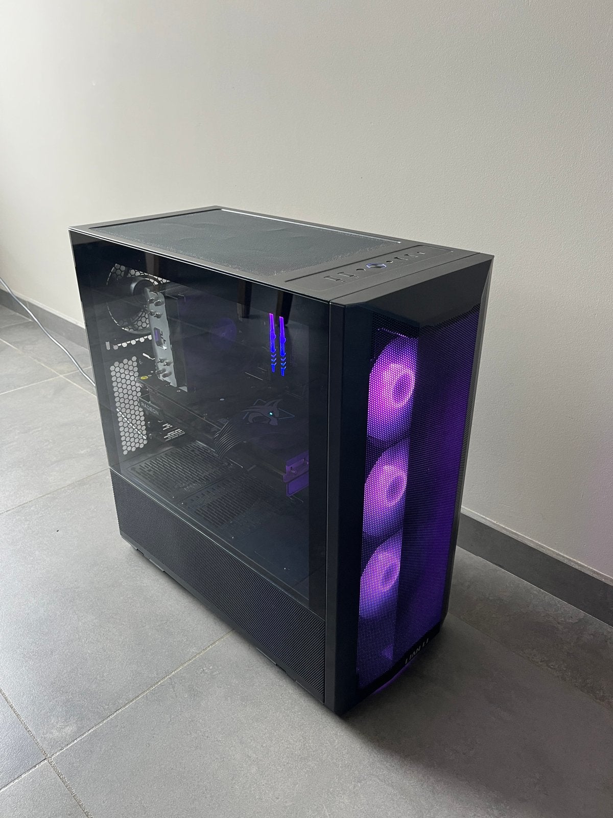 Gaming PC- perfecte staat (stuur een pb op tweedehands zelf), Ophalen, AMD Ryzen 5, Zo goed als nieuw, Gaming