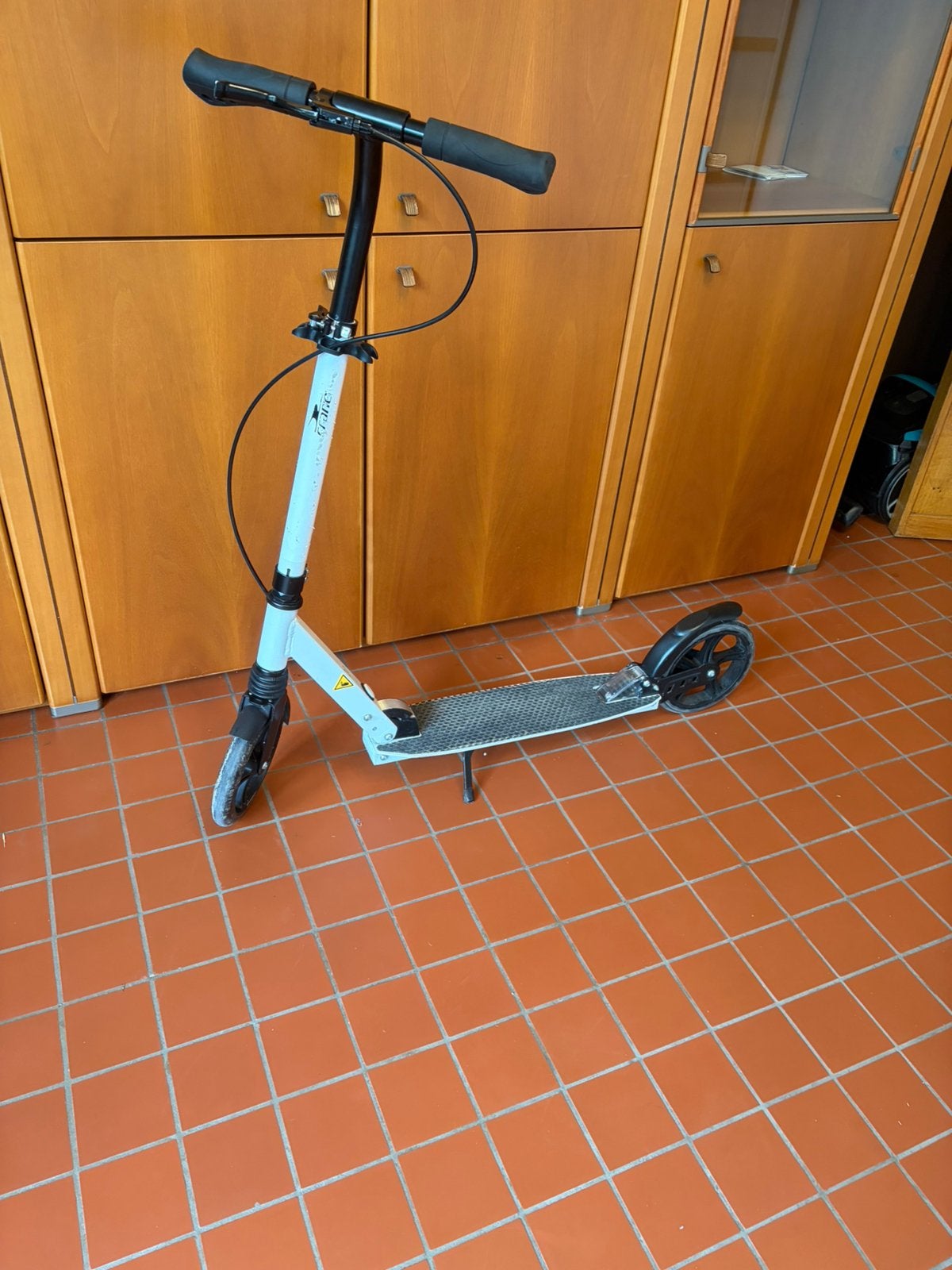 Opvouwbare kinderscooters van 6-12 jaar in zeer goede staat, Ophalen, Zo goed als nieuw