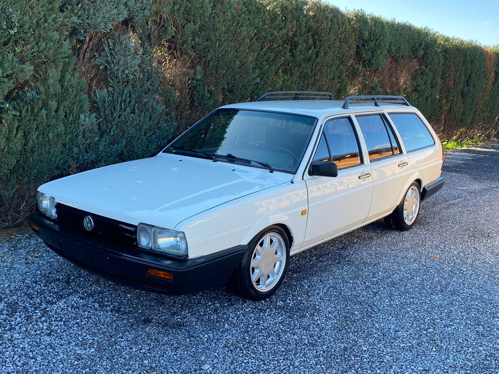 VW passat 1.6d prête à immatriculé, Autos, Jantes en alliage léger, Achat, Volkswagen, Noir