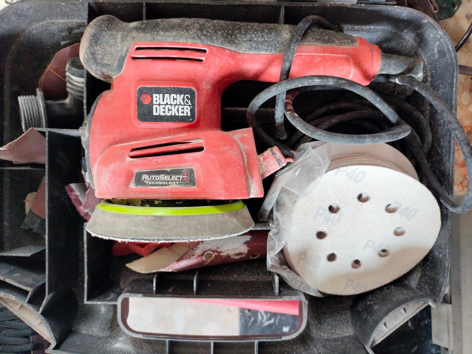 ponceuse black et decker, Bricolage & Construction, Outillage | Ponceuses, Enlèvement ou Envoi