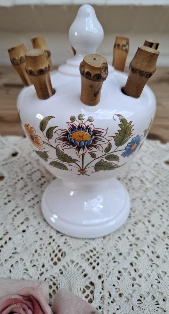 Franse decor Moustiers G.F. houder, bamboe cocktail vorkjes, Enlèvement ou Envoi