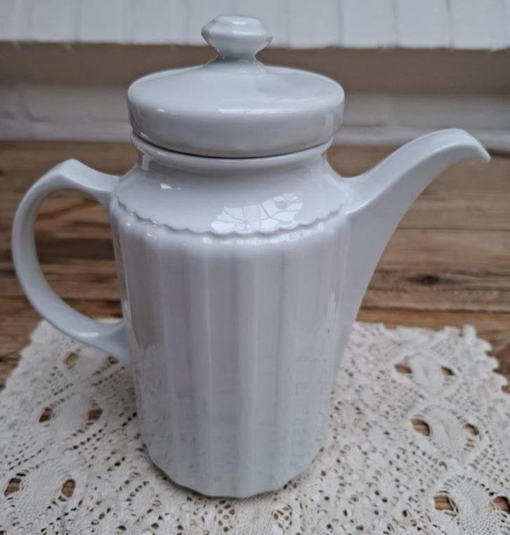 Vintage smal wit porseleinen koffiepotje Seltmann Weiden, -, Comme neuf, Autres types, -