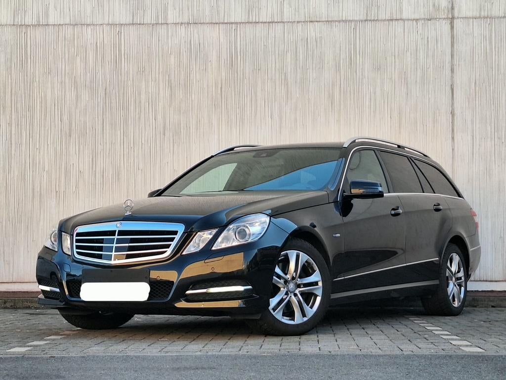 Mercedes E350d /V6/4MATIC/BOITE AUTOMATIQUE/195kw/

️, Autos, Mercedes-Benz, Cuir, Euro 5, Achat, Entreprise