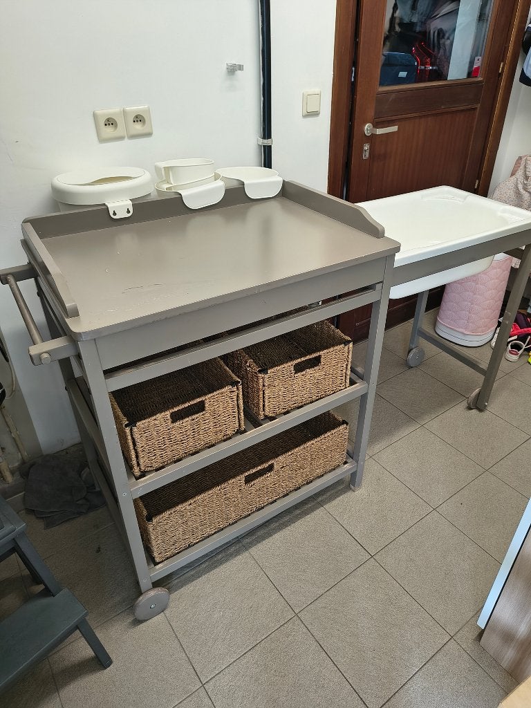 verschoningstafel met bad en toebehoren, Ophalen, Gebruikt, Overige typen