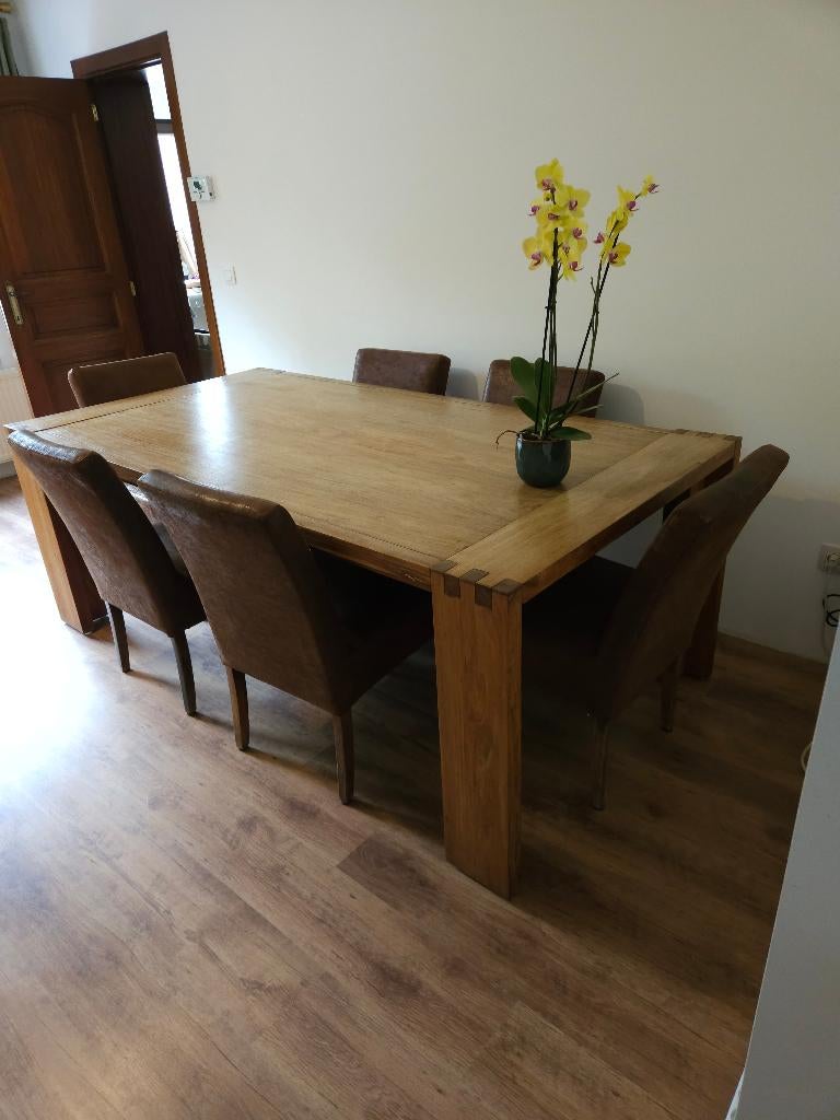 Table de salle à manger en chêne massif, Maison & Meubles, Comme neuf, 100 à 150 cm, Enlèvement, Chêne
