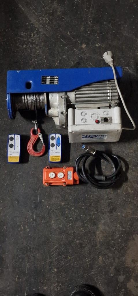 Takel draadloos 800kg, Ophalen