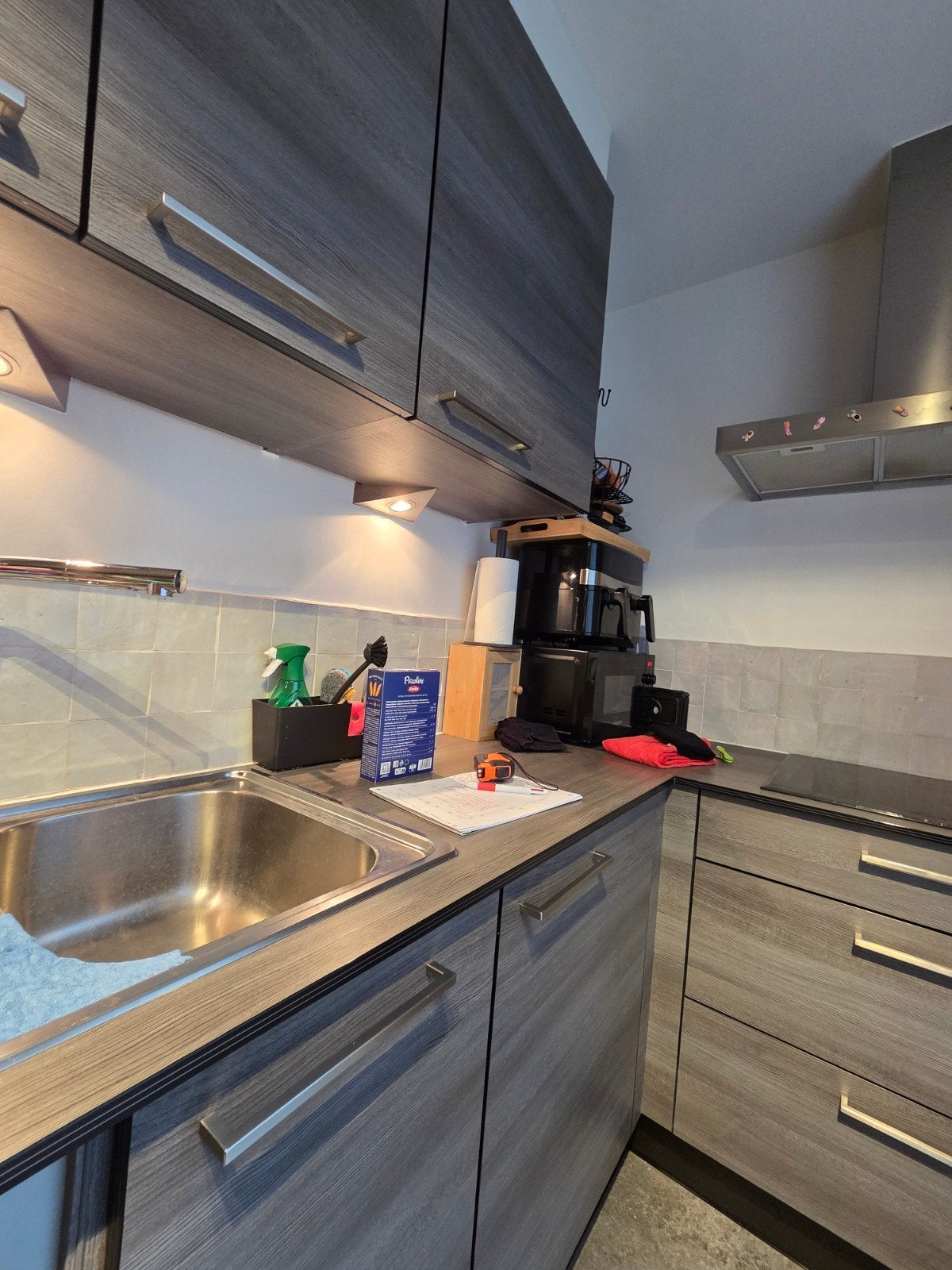 Gratis keuken, Enlèvement