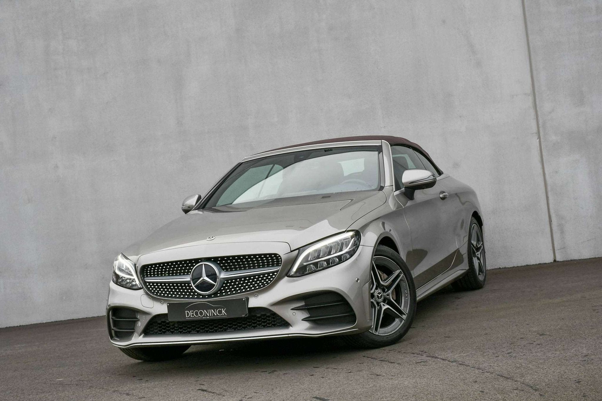 Mercedes-Benz C-Klasse 200 Cabriolet C 200iA * 360 CAM*CARPL, 4 zetels, Gebruikt, 4 cilinders, Cabriolet