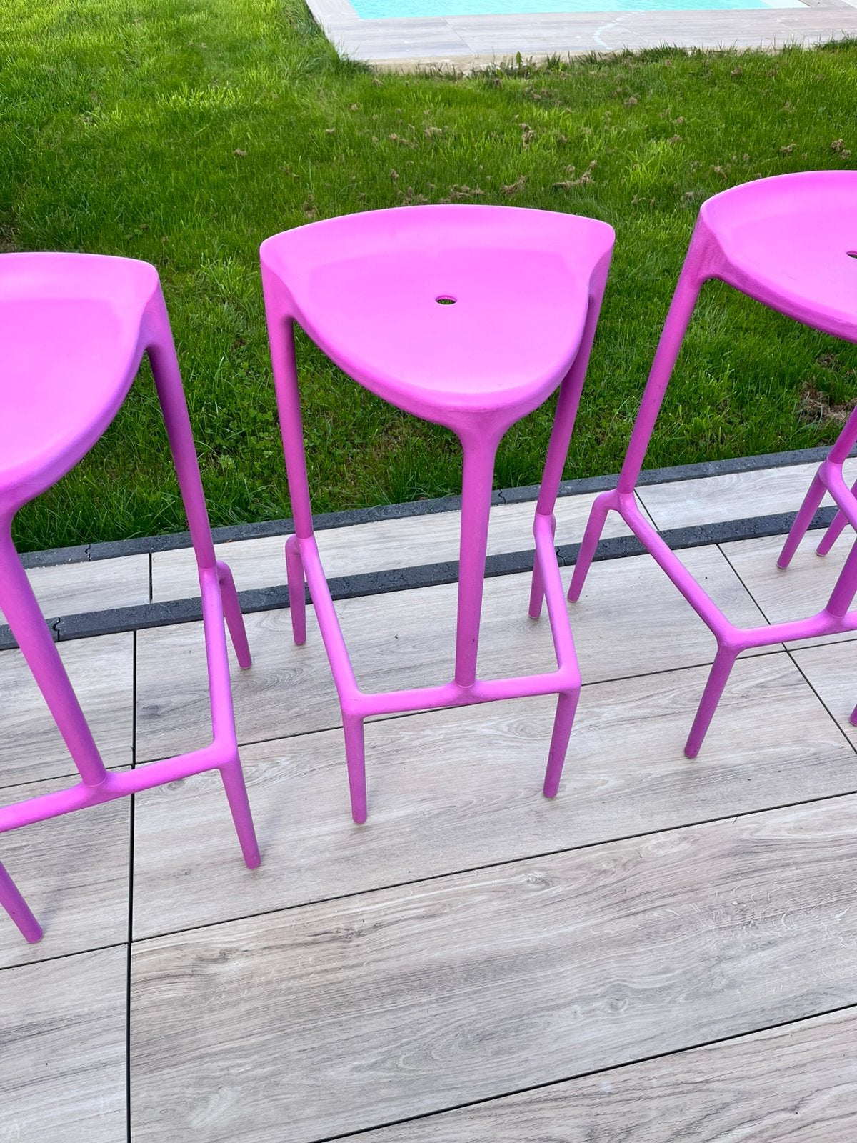 Tabourets Pedrali gamme HAPPY rose lot de 4 pieces, Ophalen, Zo goed als nieuw