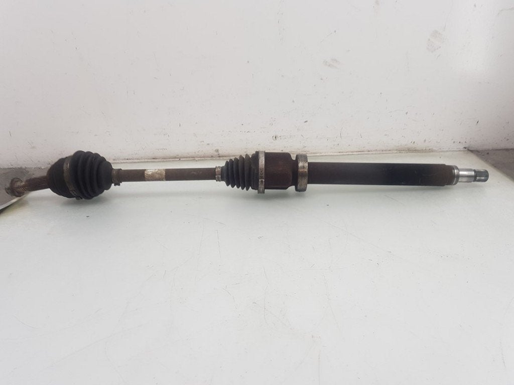 AANDRIJFAS RECHTS VOOR Ford Fiesta 6 (JA8) (01-2008/01-2018), Auto-onderdelen, Gebruikt, Ford