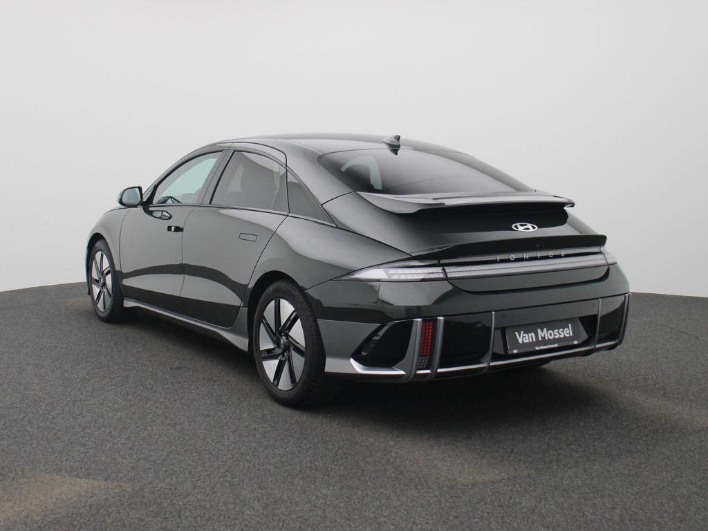 Hyundai Ioniq 6 53 kWh Core Plus | Camera | PDC V+A | Stoelv, Auto's, Hyundai, Automaat, 4 deurs, Gebruikt, 750 kg