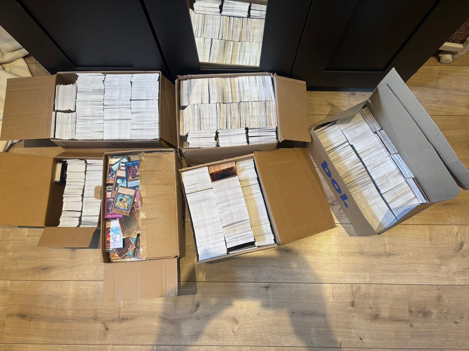 Yu-gi-oh bulk 28,5k, Ophalen of Verzenden, Zo goed als nieuw
