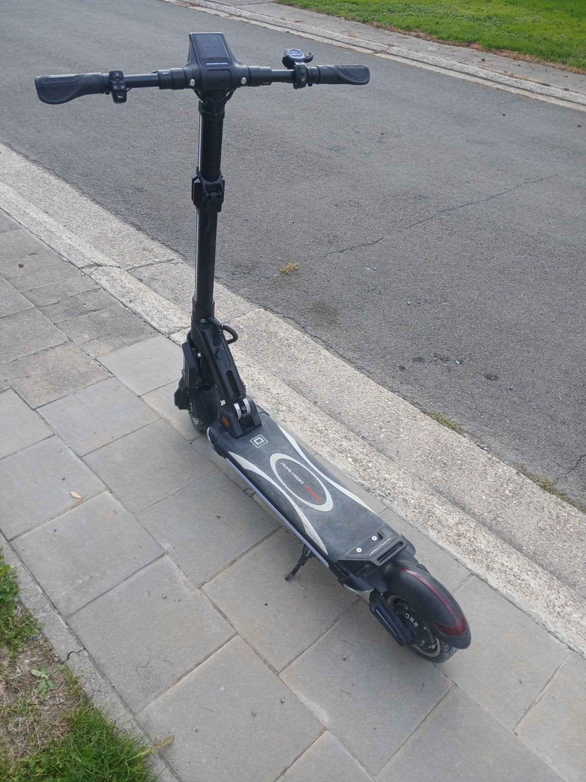 elektrische scooter Dualtron, Fietsen en Brommers, Ophalen, Zo goed als nieuw, Elektrische step (E-scooter), Dualtron