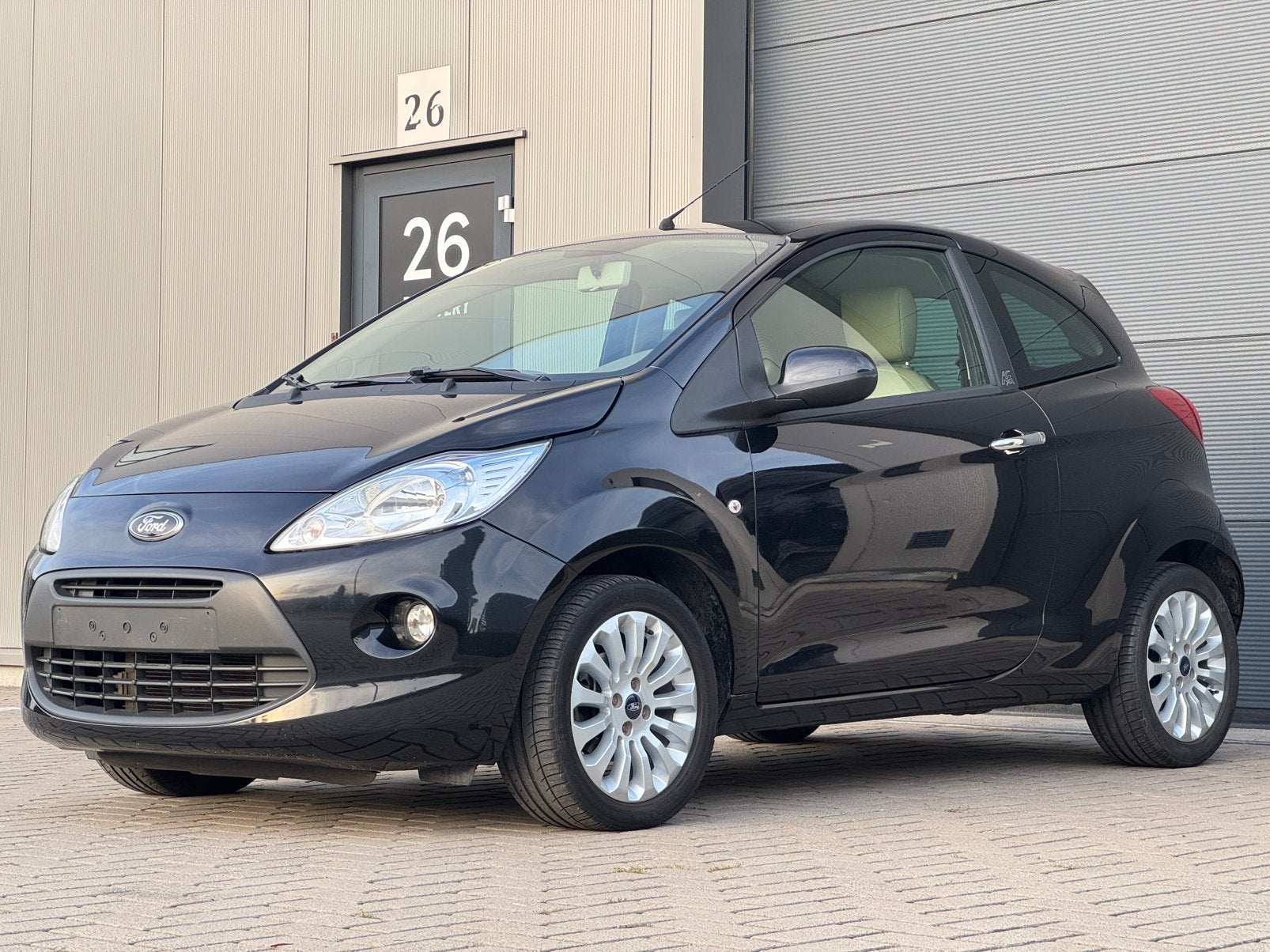 Ford Ka 1.2 BENZINE AIRCO *45.000KM GEKEURD V VERKOOP, Autos, Euro 5, Achat, Ka, Boîte manuelle