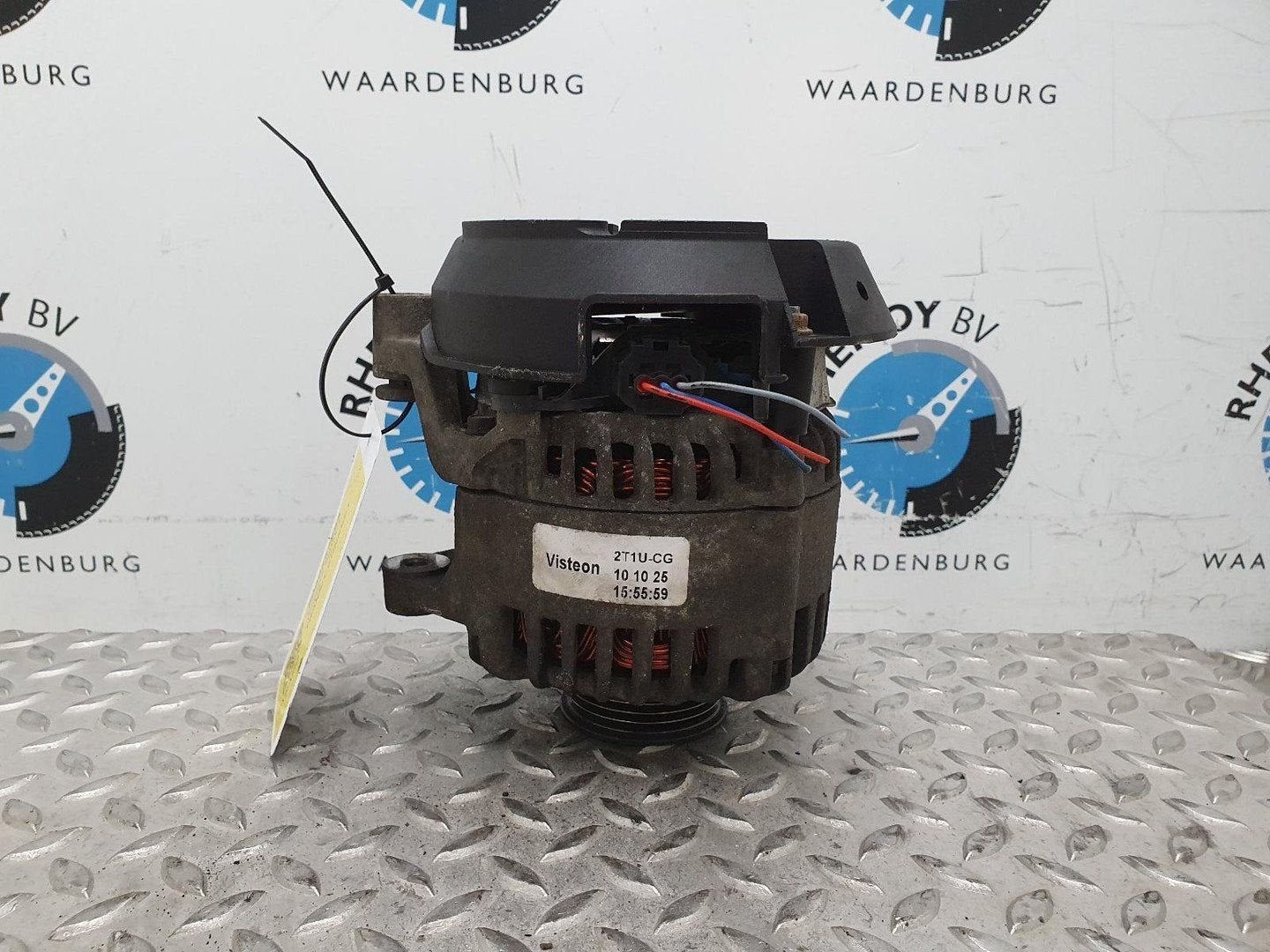 FORD TRANSIT CONNECT T200S 1.8 TDdi DYNAMO 2T1U10300CG 2006, Enlèvement ou Envoi, Utilisé, ARN reconnu