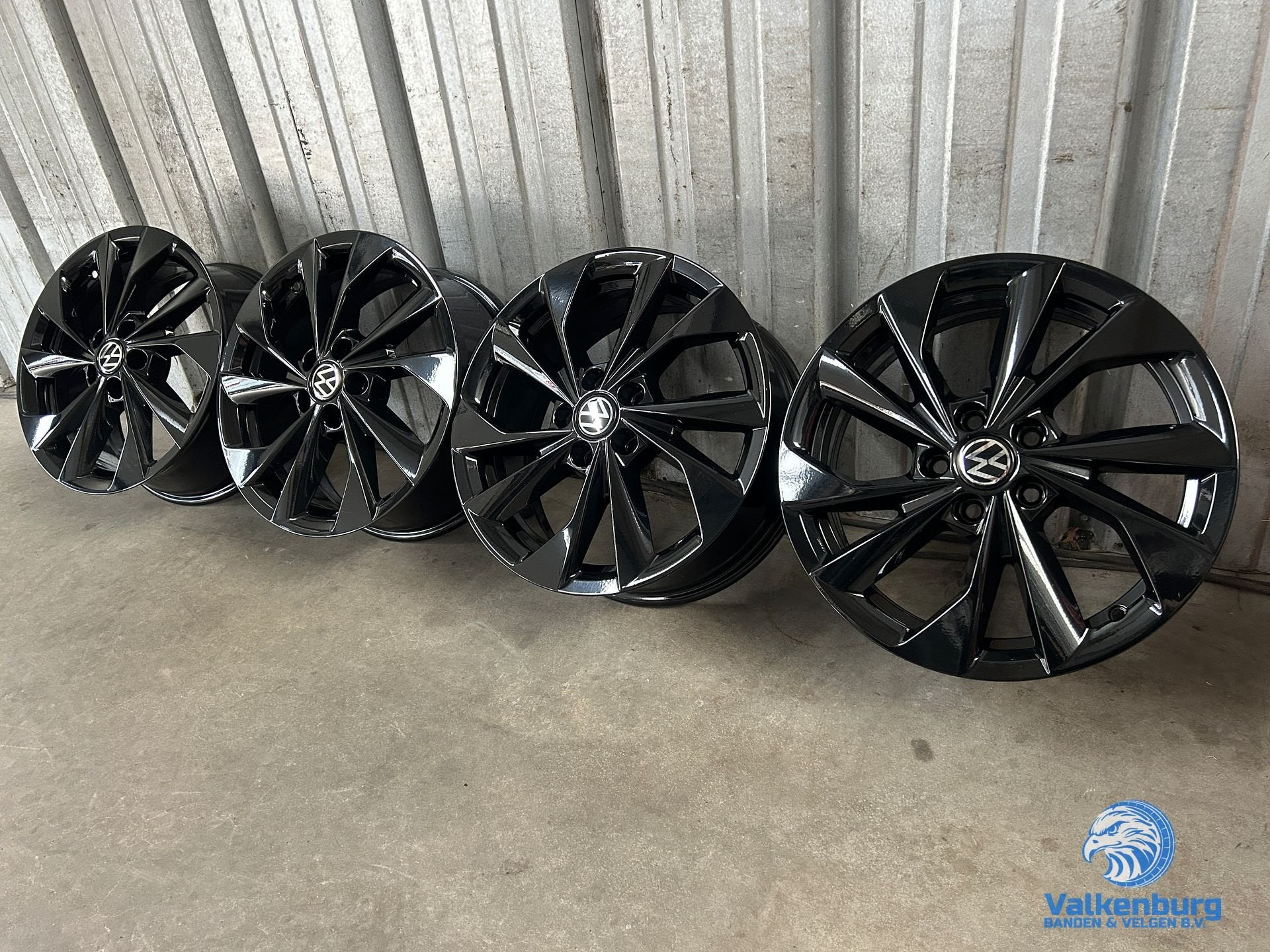 Originele Volkswagen Polo 16 inch zwarte velgen 5x100, Auto-onderdelen, Gebruikt, Velg(en), -, -