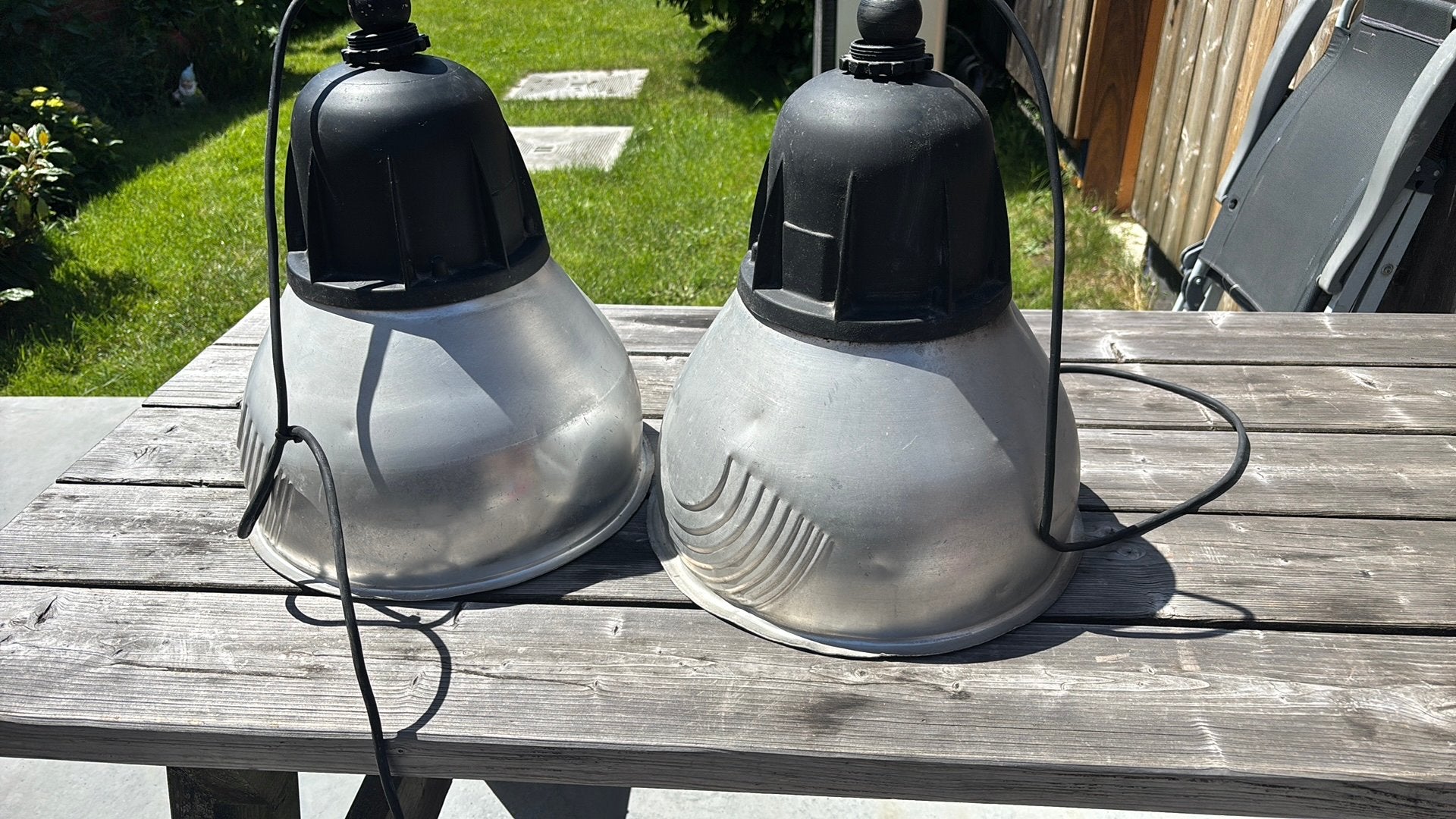 Oude straatlampen met E 27 socket en kabel., Ophalen, Gebruikt, Metaal, Industrieel