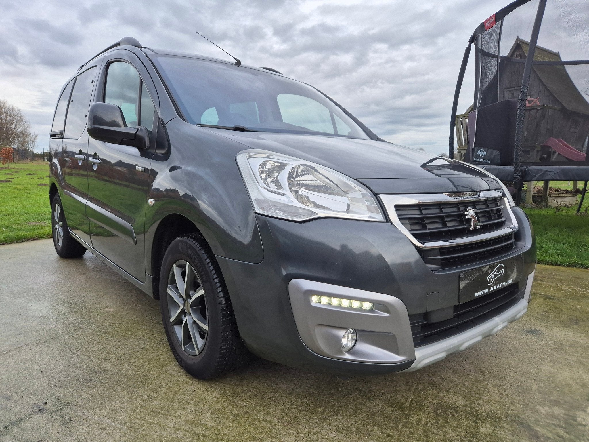 Peugeot Partner *85.000KM*2017*BENZINE*GARANTIE*, Autos, Argent ou Gris, Achat, Euro 6, Entreprise
